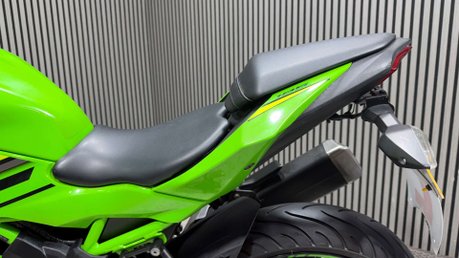 Kawasaki Ninja 2020 ONLY 13K LONG MOT WARRANTY SPORTS BIKE 125CC 13