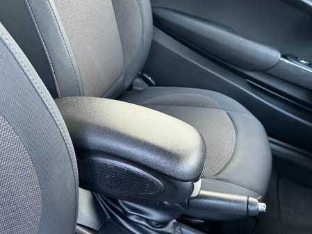 Mini Hatch COOPER CLASSIC 29