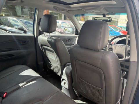 Hyundai TUCSON 2.7 V6 CDX SUV 5dr Petrol Automatic (237 g/km, 173 bhp) 10