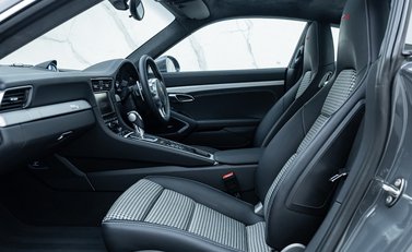 Porsche 911 50th Anniversary Edition 20