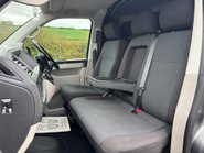 Volkswagen Transporter T32 204 ps Tdi Highline 4Motion DSG Panel Van - Factory Diff Lock 3