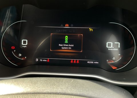 MG ZS 1.5 VTI-TECH EXCLUSIVE  23