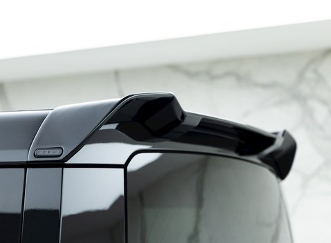 Land Rover Defender 110 V8 27