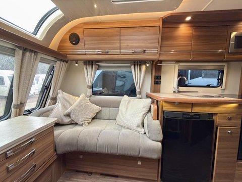 Buccaneer Argosy  11