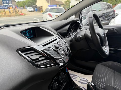 Ford Fiesta 1.25 Zetec Euro 5 5dr 15