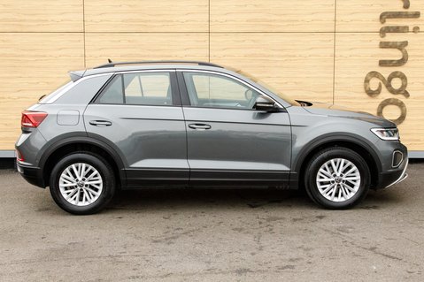 Volkswagen T-Roc LIFE TSI 12