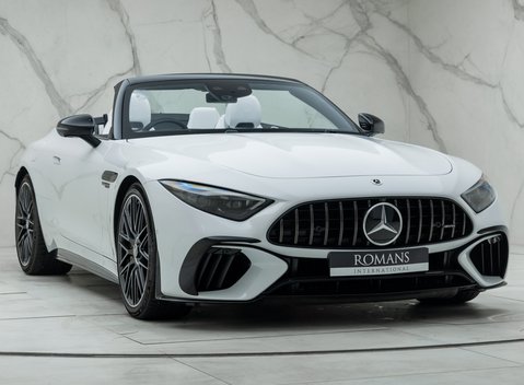 Mercedes-Benz SL Class SL63 AMG PERFORMANCE 12
