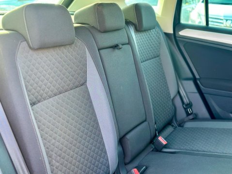 Volkswagen Tiguan 2.0 TDI SE Navigation Euro 6 (s/s) 5dr 18