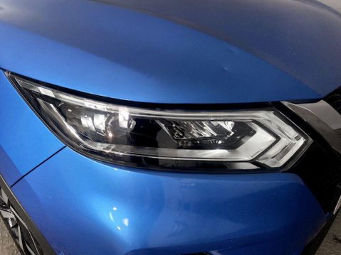 Nissan Qashqai 1.3 DIG-T Tekna SUV 5dr Petrol DCT Auto Euro 6 (s/s) (160 ps) Reverse Parki 9