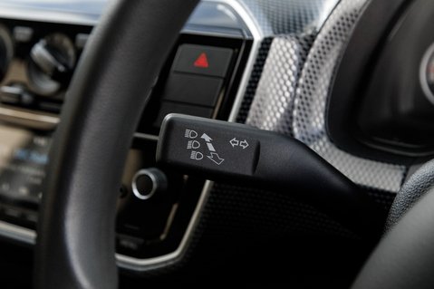Volkswagen Up MOVE UP BLUEMOTION TECHNOLOGY 16