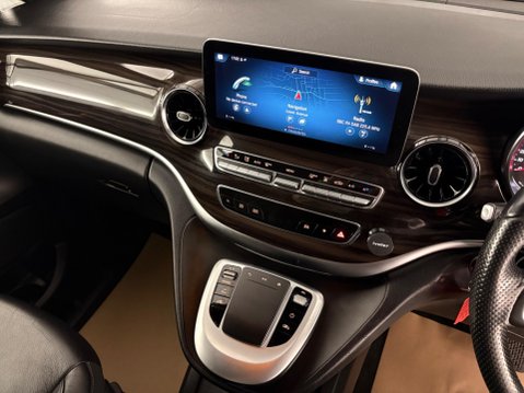 Mercedes-Benz Eqv EQV 300e 90kWh Sport Auto 5dr 23