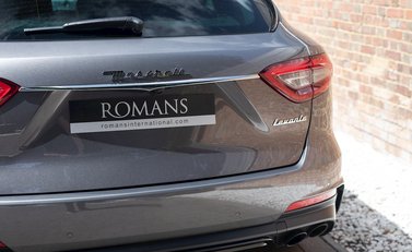 Maserati Levante S GranSport 24