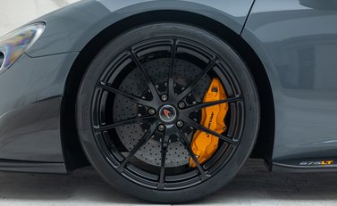McLaren 675LT 35