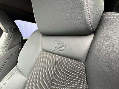Audi Q4 35 S line SUV 5dr Electric Auto 55kWh (170 ps) 28