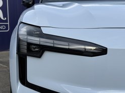 Volvo Ex30 Twin Performance 69kWh Ultra SUV 5dr Electric Auto AWD (428 ps) 12