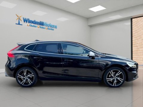 Volvo V40 2.0 D3 R-Design Nav Plus Euro 6 (s/s) 5dr 5