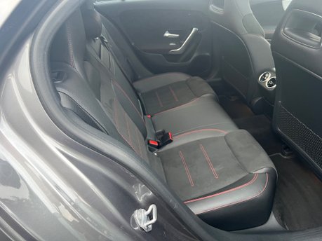 Mercedes-Benz A Class A 180 D AMG LINE PREMIUM PLUS 24