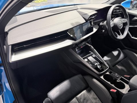 Audi A3 1.5 TFSI 35 S line S Tronic Euro 6 (s/s) 4dr 17