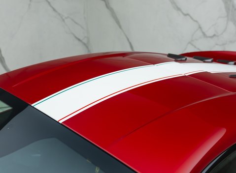 Ferrari 812 Competizione 39