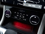 Jaguar F-Pace 5.0 F-PACE SVR AWD Auto 4WD 5dr 33