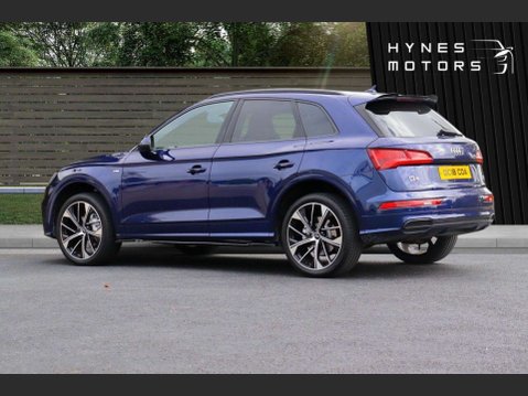 Audi Q5 2.0 TDI 40 S line SUV 5dr Diesel S Tronic quattro Euro 6 (s/s) (190 ps) 5