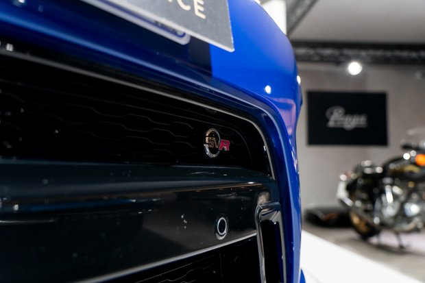 Land Rover Range Rover Sport SVR URBAN EDITION. URBAN EDITION. FIXED SIDE STEPS. PANO ROOF. PIXEL LEDS. 3