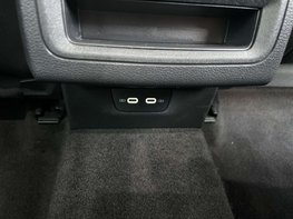 Volkswagen Golf 1.5 Golf R-Line TSI 5dr 71