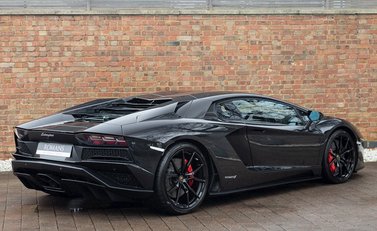 Lamborghini Aventador S LP740-4 9