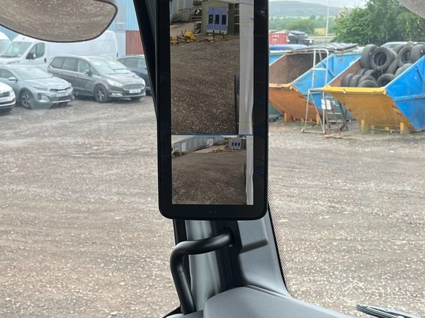 Iveco X-Way 580 Rear Steer Tag Axle 26
