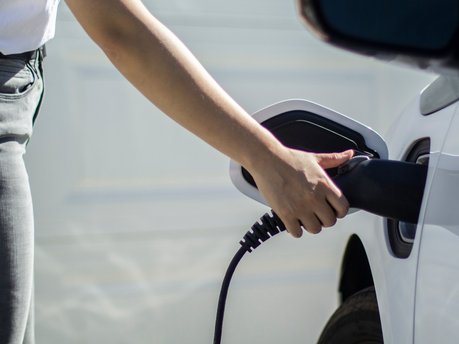 What is a Hybrid Car and How Does it Work?