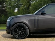 Land Rover Range Rover P400 MHEV AUTOBIOGRAPHY 9