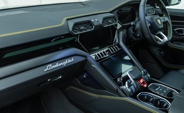 Lamborghini Urus S 20