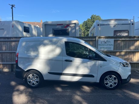 Ford Transit Courier TREND 1.5 TDCI Van 3