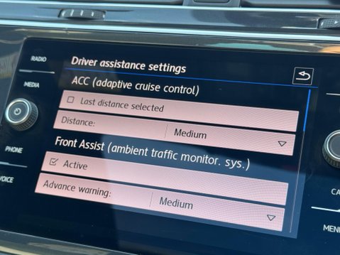 Volkswagen Tiguan 1.5 TSI EVO R-Line Tech DSG Euro 6 (s/s) 5dr 33