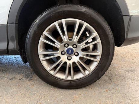 Ford Kuga 2.0 TDCi Titanium Powershift AWD Euro 5 5dr 22