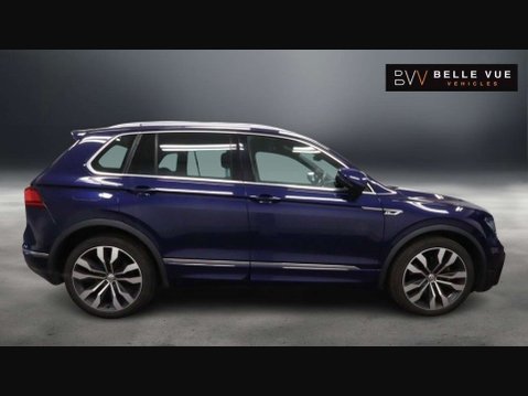 Volkswagen Tiguan 2.0 Tiguan R-Line TDI BlueMotion Technology 4Motion Semi-Automatic 4WD 5dr 2