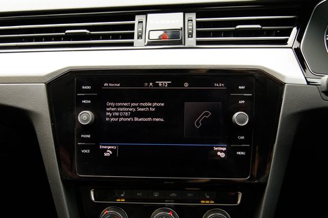 Volkswagen Passat SEL TSI EVO DSG 19
