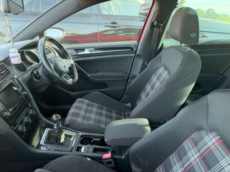 Volkswagen Golf 2.0 Golf GTi 5dr 3