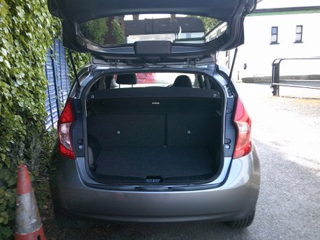Nissan Note TEKNA DIG-S ONLY 34,000 MILES FROM NEW 7