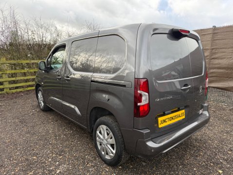 Peugeot Partner 1.5 BlueHDi 1000 Asphalt Standard Panel Van EAT8 SWB Euro 6 (s/s) 5dr 8