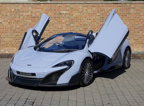 McLaren 675 LT Spider 27