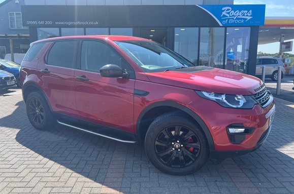 Land Rover Discovery Sport 2.2 SD4 SE TECH AUTO 7 SEATS 1