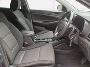 Hyundai TUCSON T-GDI SE NAV 10