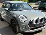 Mini Hatch Cooper D 1.5 Steptronic Automatic Chili / Media XL 5 door - PRO SAT NAV 15