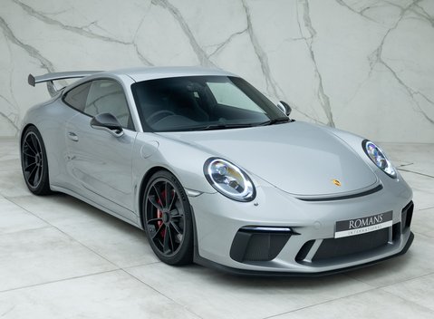 Porsche 911 GT3 (991.2) 8