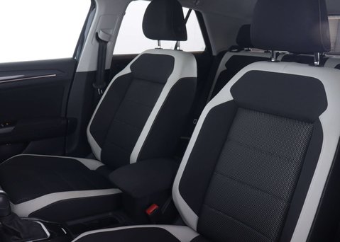 Volkswagen T-Roc 1.5 T-Roc SEL TSi Evo Semi-Auto 5dr 46