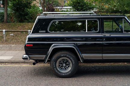Jeep Cherokee Laredo 12