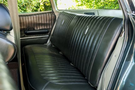 Ford Country Squire 24