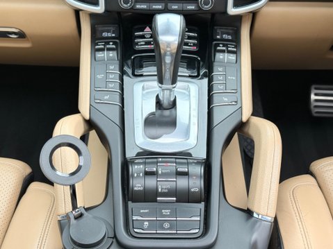 Porsche Cayenne 4.2 TD V8 S TiptronicS 4WD Euro 6 (s/s) 5dr 4