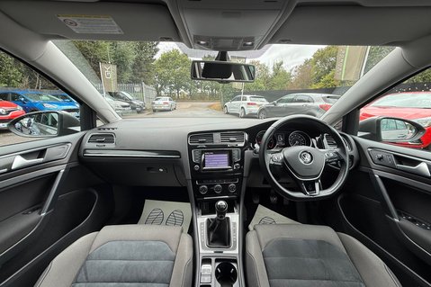 Volkswagen Golf GT TDI BMT - £20 ROAD TAX - 2 OWNERS - 11 SERVICES -SAT NAV 4